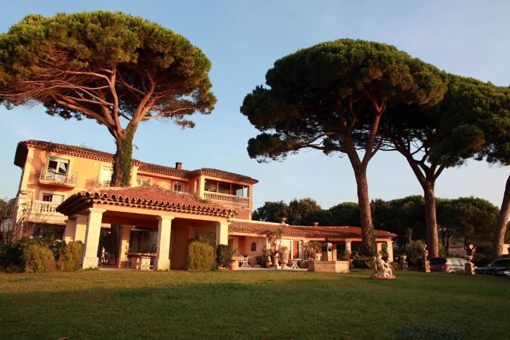 Hotel Martinengo Sainte-Maxime Esterno foto