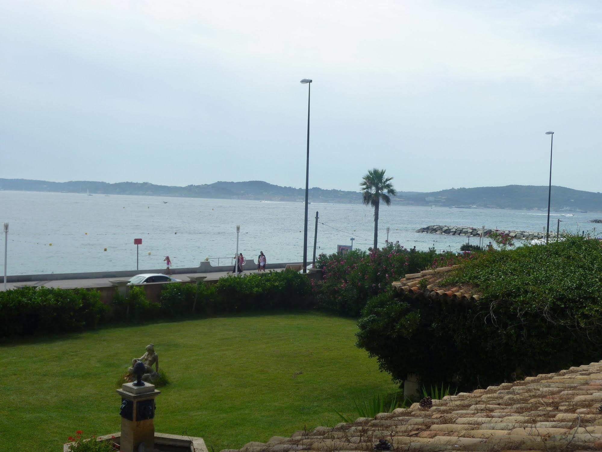 Hotel Martinengo Sainte-Maxime Esterno foto