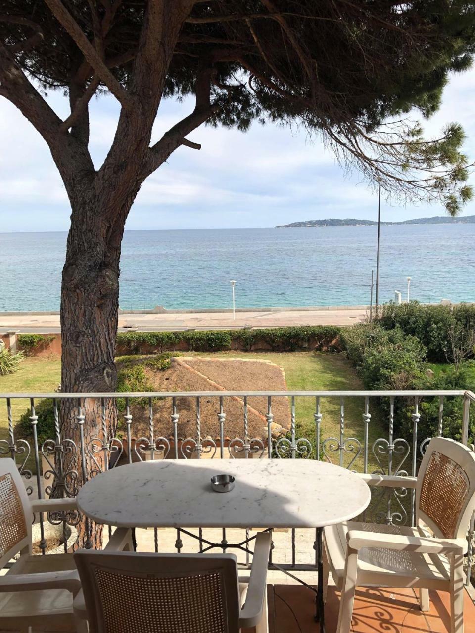 Hotel Martinengo Sainte-Maxime Esterno foto